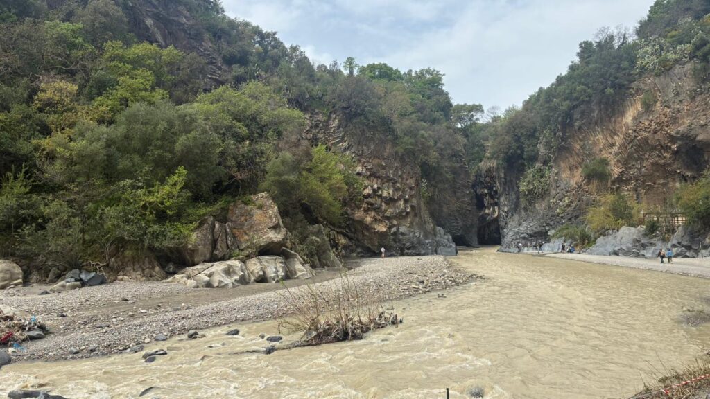 gole-alcantara-3